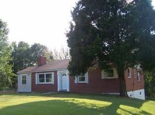 7990 James Russell Rd, Manassas, VA 20112