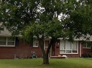 2017 Cleveland St, Great Bend, KS 67530