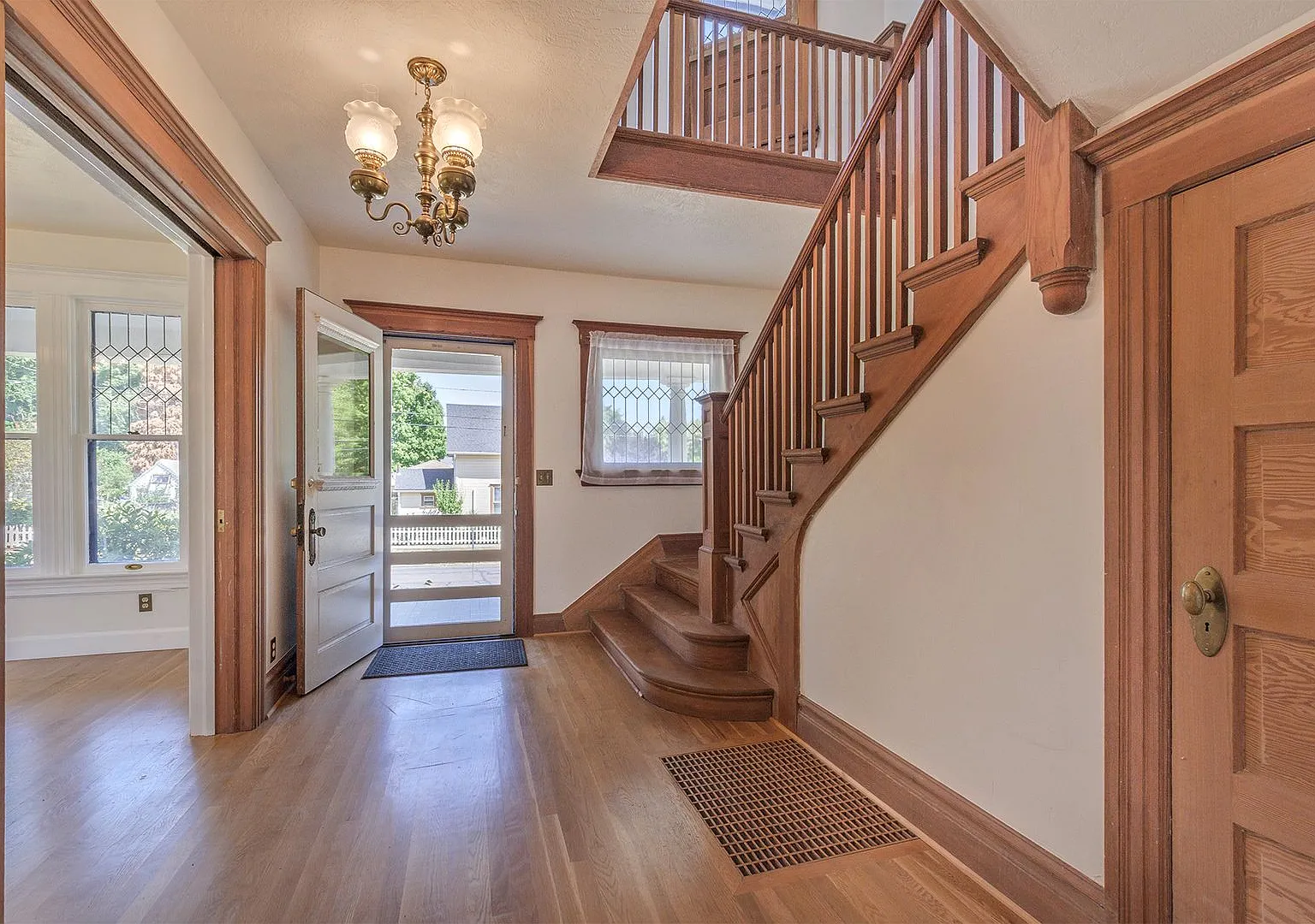 Historic Elegance Meets Modern Comfort Beautifully Restored 1904 Victorian in the Heart of Forest... — Photo 4