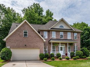 11045 Dipali Ct, Charlotte, NC 28214