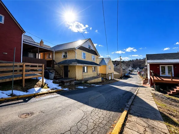 943 Johnston Ave #2, Kittanning, PA 16201