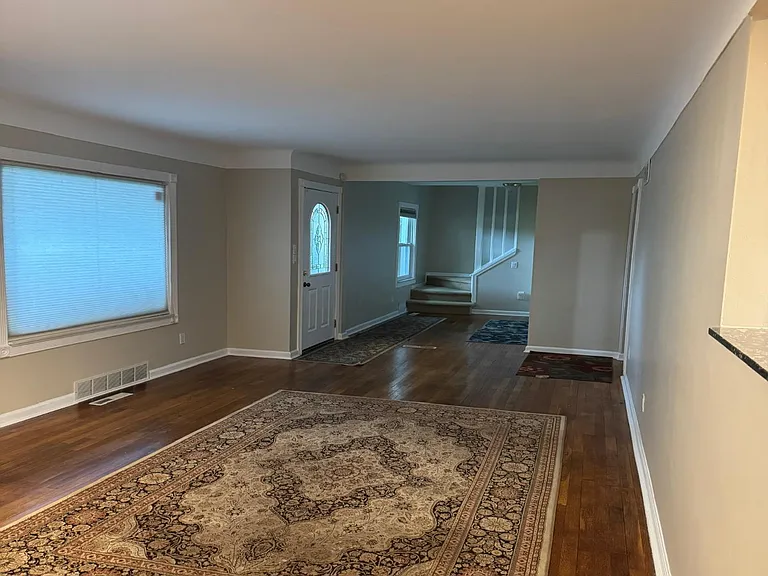 3379 Crooks Rd — Photo 4