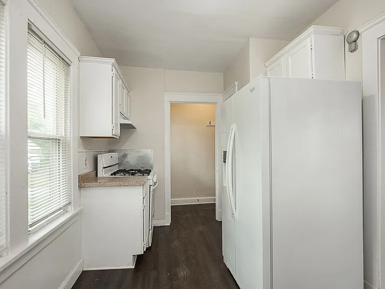 3300 Dellwood Rd — Photo 35