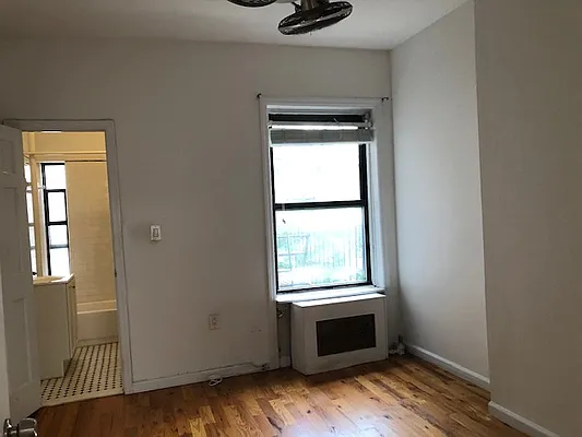 Rented by Friedman Roth Realty | media 16