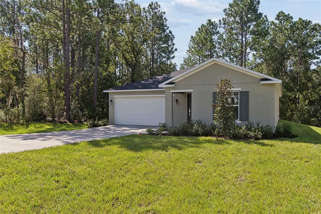 3 bed, 2.0 bath, 1487 sqft, $1,850 — Photo 2
