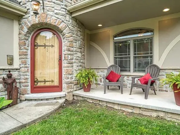 4448 Rainbow Blvd, Kansas City, KS 66103