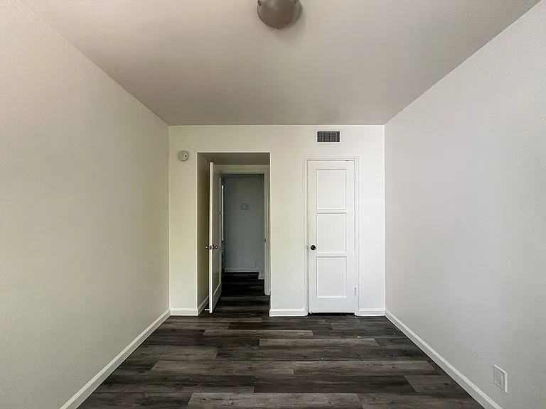 3401 W 84th Pl — Photo 15
