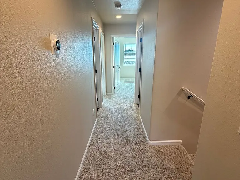 1194 Velarde Cir — Photo 30