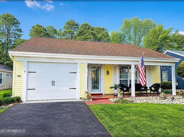 45 Normanton Avenue, Manchester, NJ 08759
