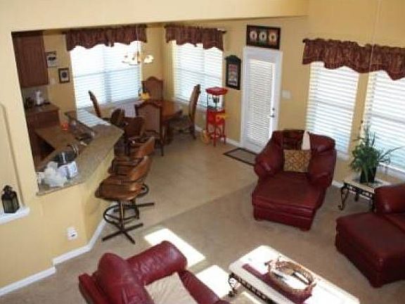 2 story living