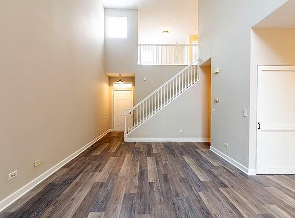 4th image of 1035 Silver Hill Cir
