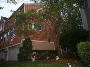 20 Tanager Ct, Wayne, NJ