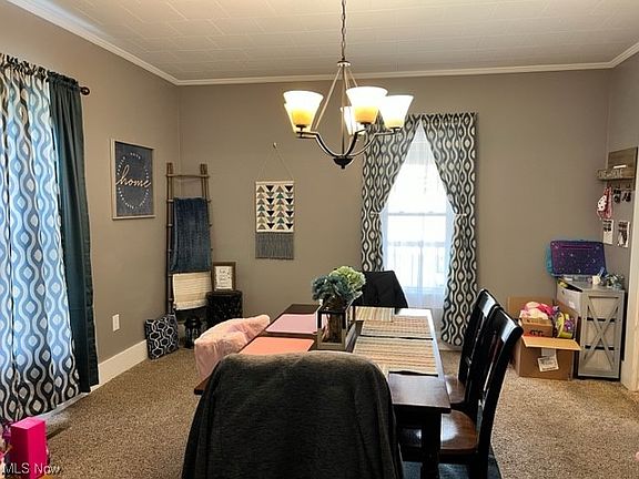 5th image of 377 Ray Ave NE