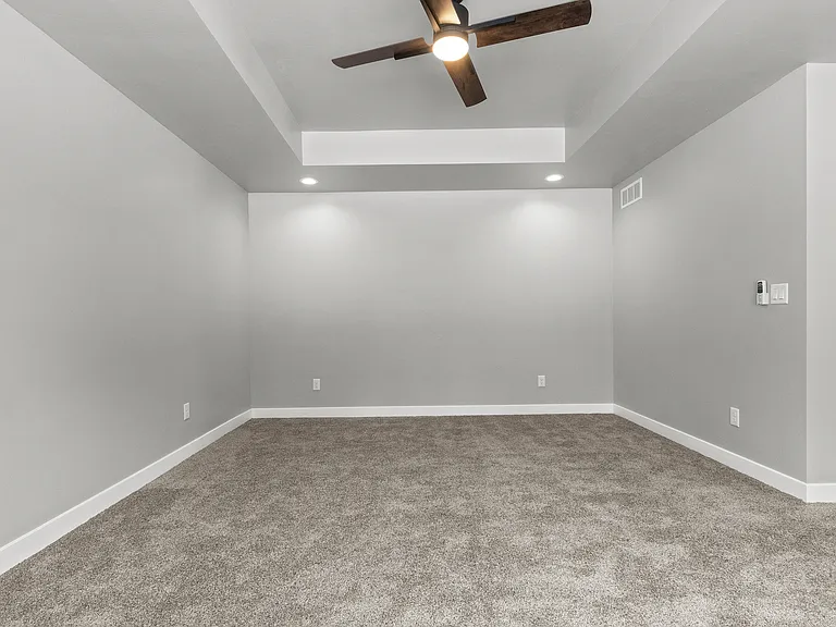 2325 Oliver Ln — Photo 33
