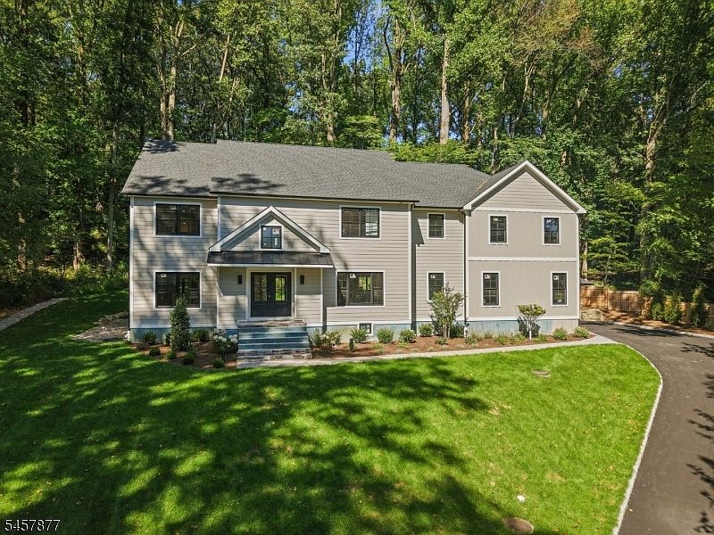 1st image of 51 Dogwood Rd