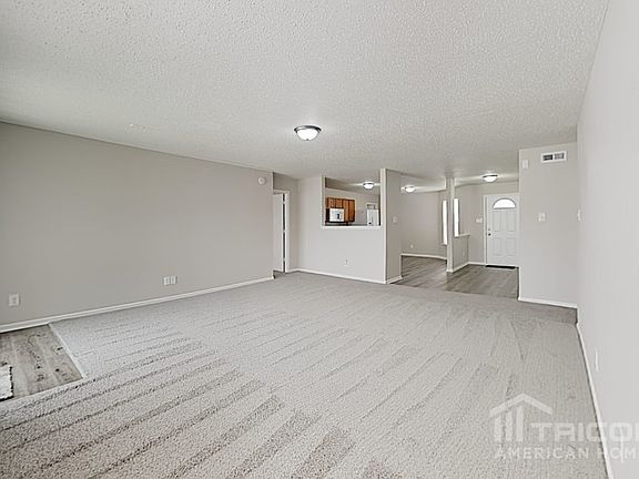 2nd image of 834 Indigo Dr