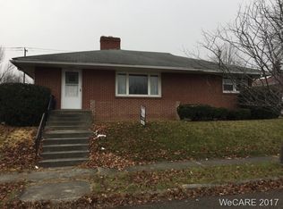 365 N High St, Kenton, OH 43326