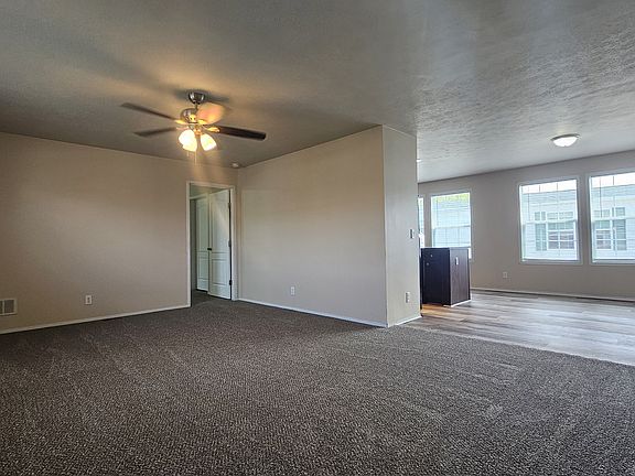5th image of 9745 Townsquare Blvd #84
