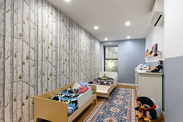 Sold by Nest Seekers International | media 15