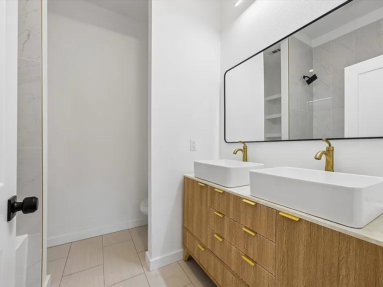 26 Wood Glen Dr — Photo 11