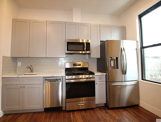 Rented by Onyx | media 4