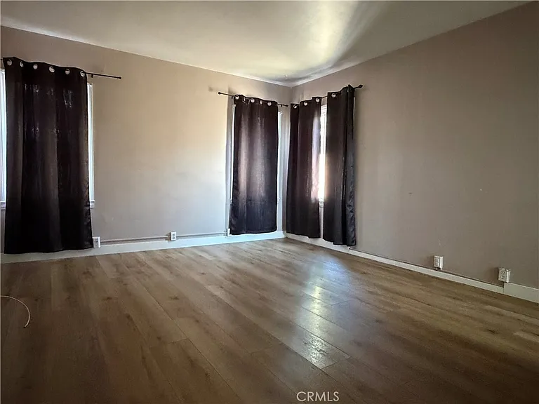 115 S Granada Ave — Photo 10