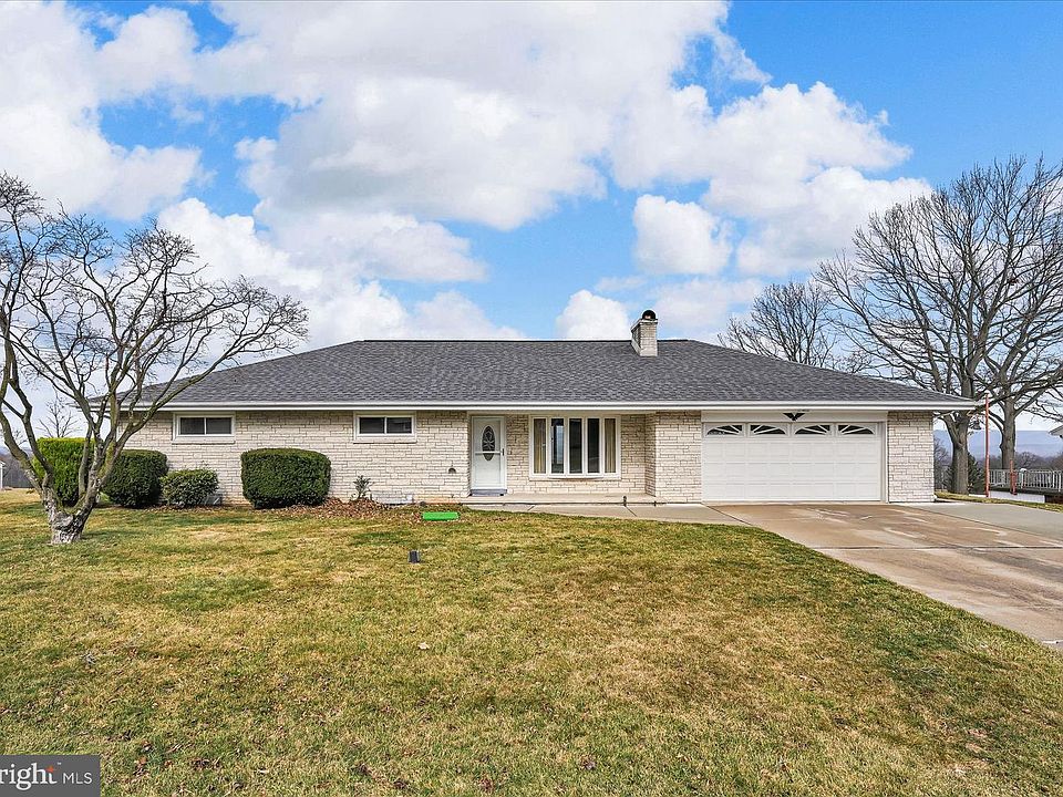 1st image of 263 Eisenhower Rd