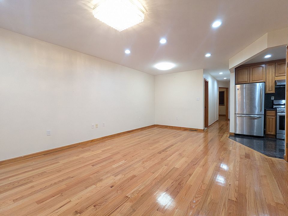 1st image of 5721 255th St Floor 1
