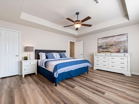 2nd image of 22 Chapel Ln