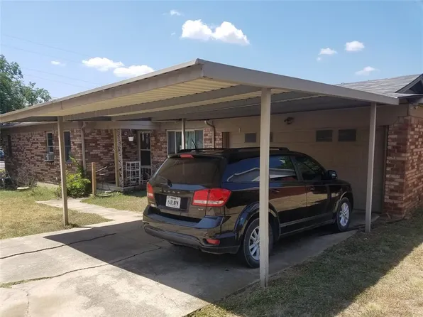 4101 Sunset Trl, Lake Worth, TX 76135