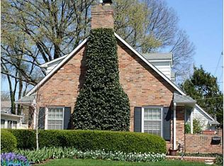 2558 Wexford Rd, Columbus, OH 43221