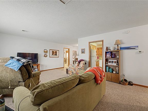 5th image of 1405-1407 SE Sunrise St