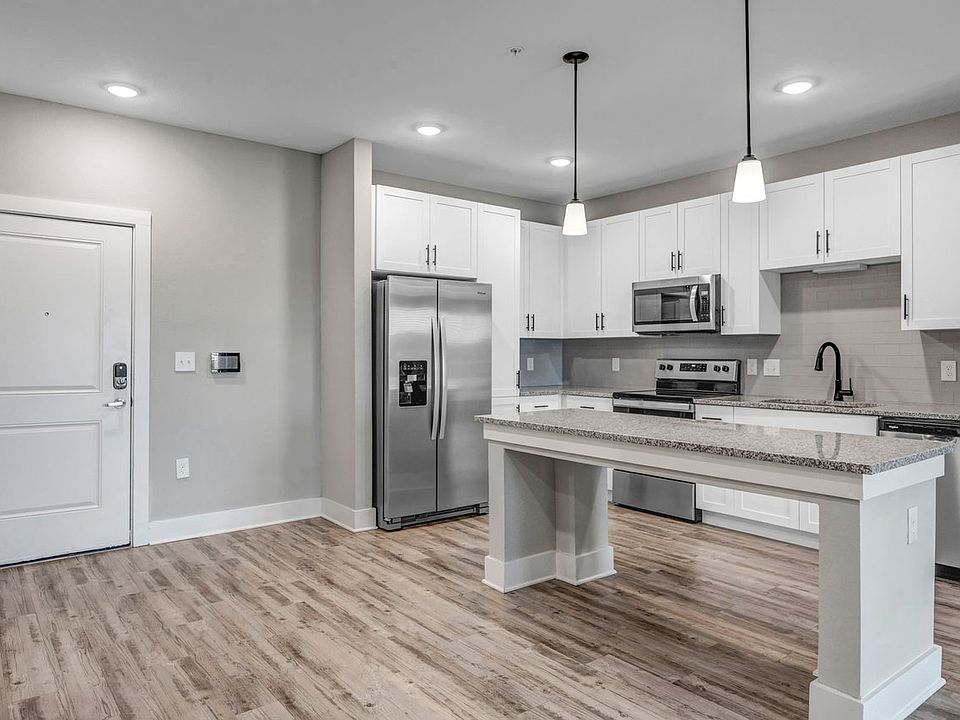 Trevesta Place Apartments general photo