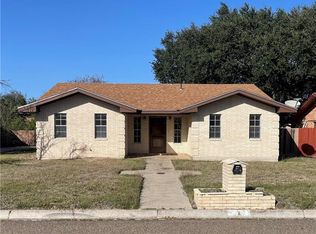 2109 Point West Dr, Edinburg, TX 78539