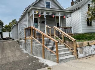 357 Sherburne Ave, Saint Paul, MN 55103