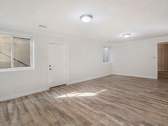 3rd image of 1145 Rosemary St