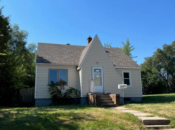 3309 Blondo St, Omaha, NE 68111