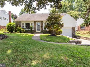 338 Windsor Park Ln, Havertown, PA 19083