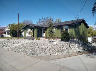 901 S Sanders St, Chelan, WA 98816