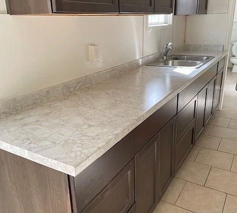 Kitchen cabinetry - new