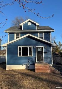 307 Woodbine St, Teaneck, NJ, 07666