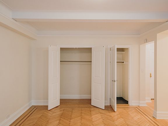 5th image of 210 E 68th St APT 14M