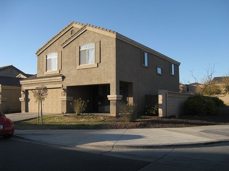 1st image of 10904 W Taft St
