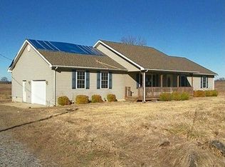 595 Thunderhawk Rd, Ozark, IL 62972