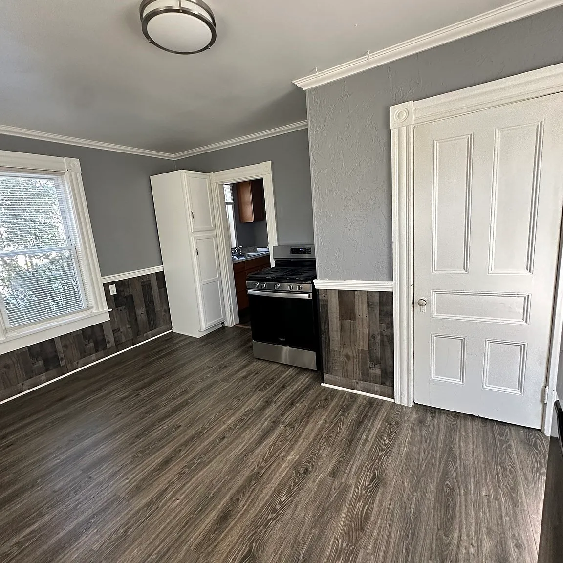2 bed, 1.0 bath, 900 sqft, $2,100 — Photo 4