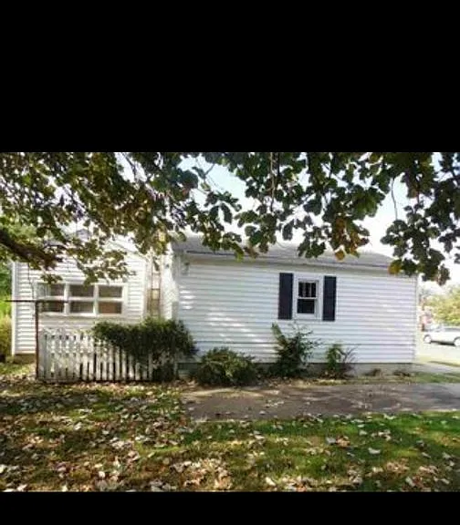 1100 Martin Luther King Jr Dr — Photo 18