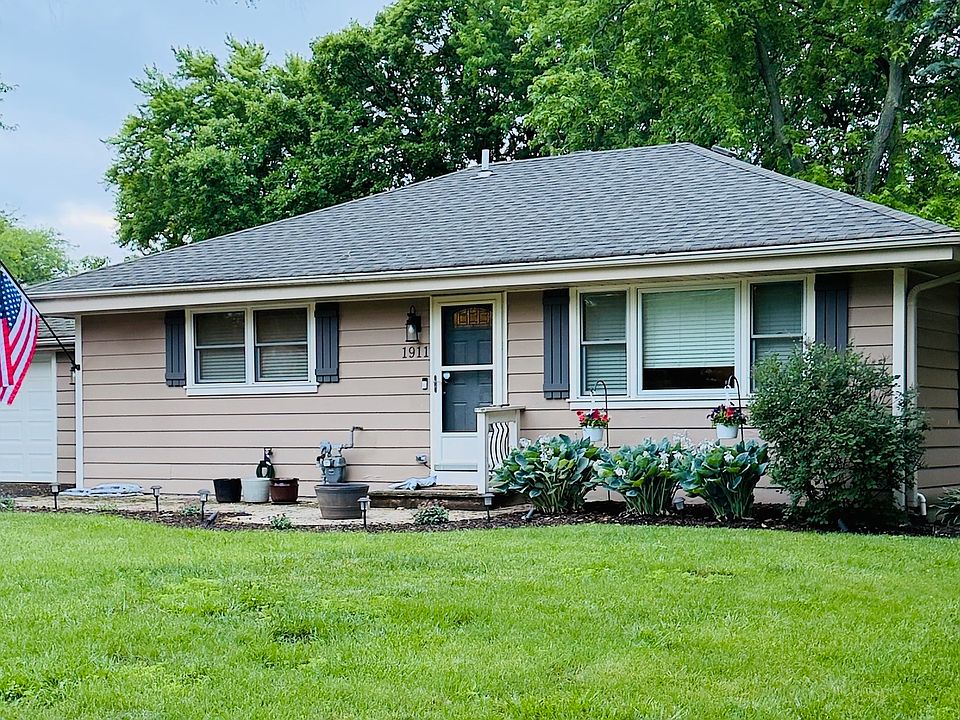 1st image of 1911 Hazelwood Dr