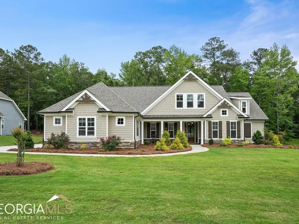 226 Blue Point Pkwy, Fayetteville, GA 30215