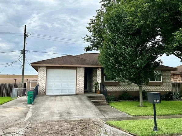 1317 Curtis St, Harvey, LA 70058
