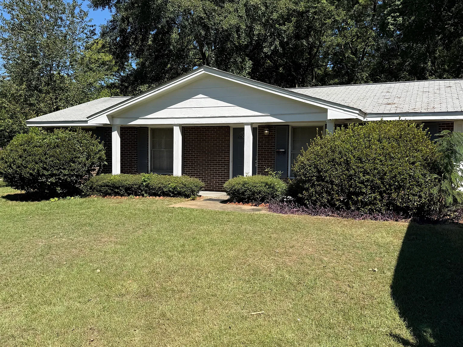 3 bed, 1152 sqft, $1,150 — Photo 1